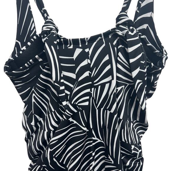 Lane Bryant Black & White Women's Bathing Suit Size 16 Padded Cups - Picture 10 of 16